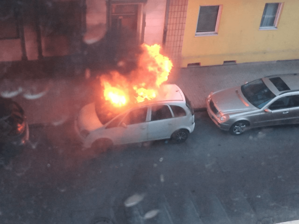 Autobrand in der Küppersbuschstr. 70