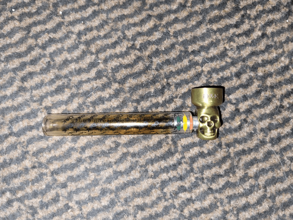 Albanische Drogenpfeife verloren?